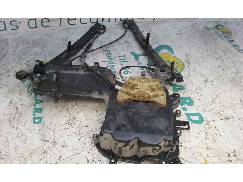Recambio de elevalunas delantero izquierdo para seat leon (1p1) reference referencia OEM IAM 1P0837401A  ELECTRICO