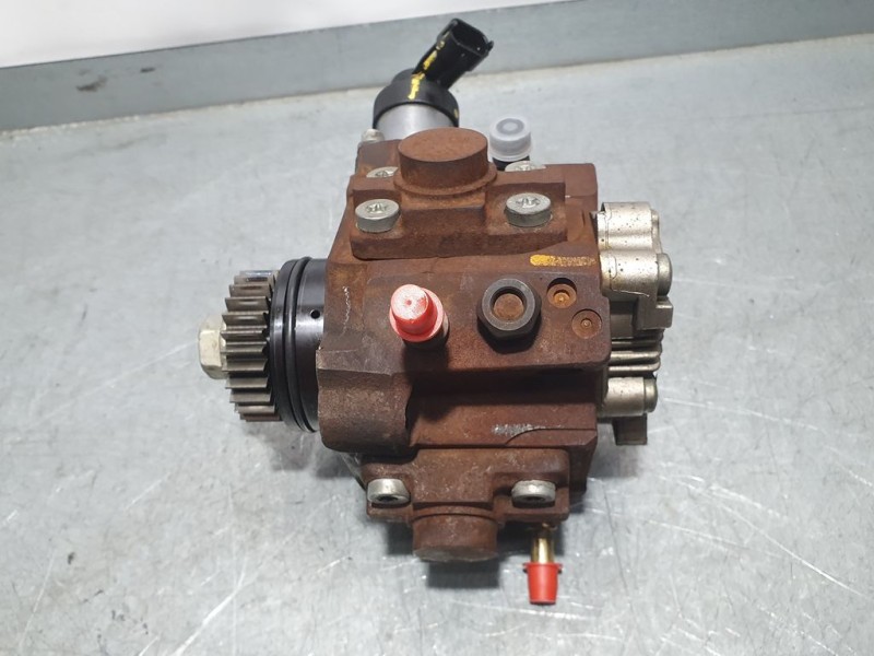 Recambio de bomba alta presion para nissan qashqai (j10) 2.0 dci turbodiesel cat referencia OEM IAM 8200934657 0445010223 BOSCH