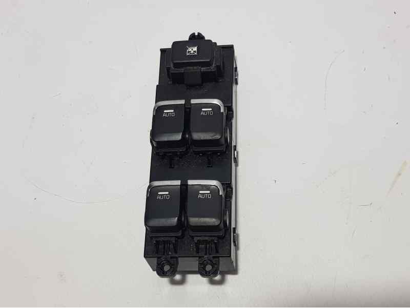 Recambio de mando elevalunas delantero izquierdo para kia cee´d sporty wagon x-tech referencia OEM IAM 93570A2200 4C24901000 