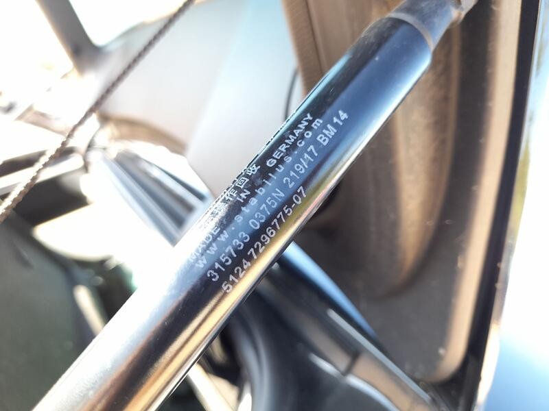 Recambio de amortiguadores maletero / porton para bmw i3 (i01) electric referencia OEM IAM 51247296775  