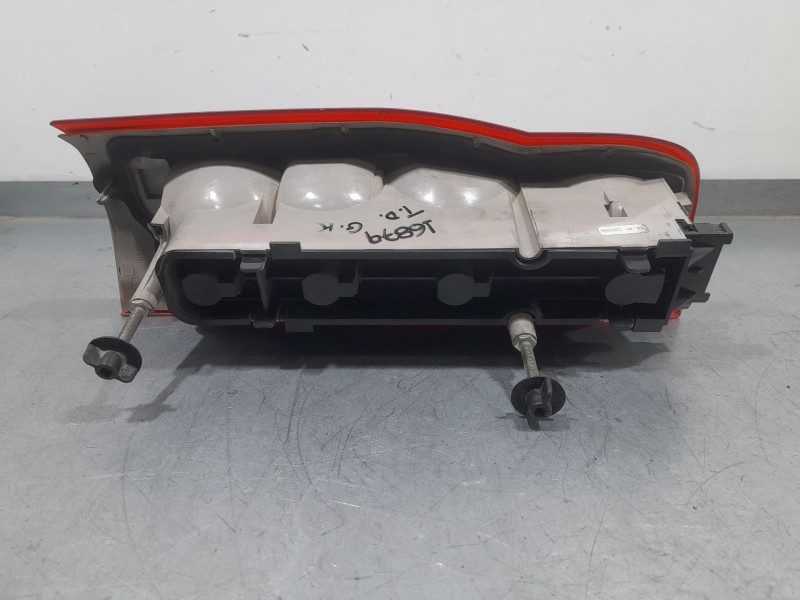 Recambio de piloto trasero derecho para ford transit autobús (fd_ _, fb_ _, fs_ _, fz_ _, fc_ _) 2.2 tdci referencia OEM IAM 6C1