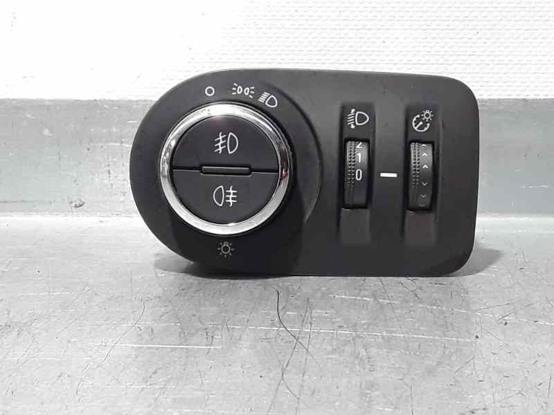 Recambio de mando luces para opel corsa e selective referencia OEM IAM 13470445  
