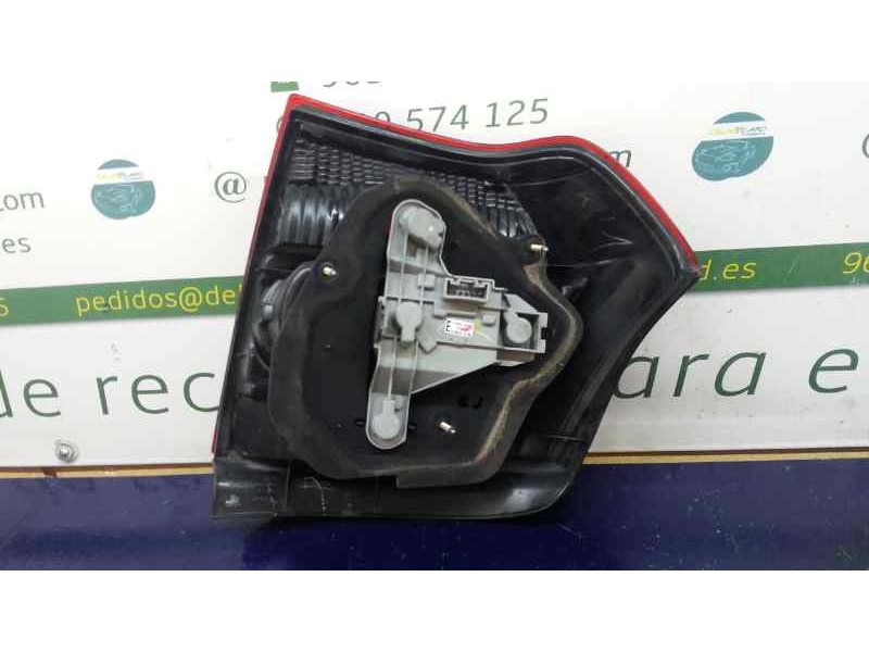 Recambio de piloto trasero derecho para toyota corolla (e12) 1.6 linea luna berlina referencia OEM IAM   