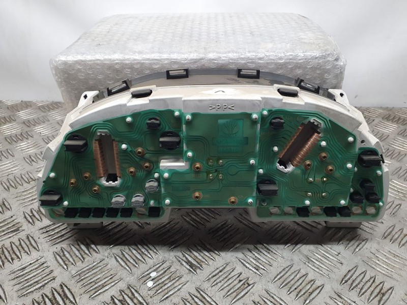 Recambio de cuadro instrumentos para daewoo nubira berlina sx plus referencia OEM IAM 96480326 A12E040012 