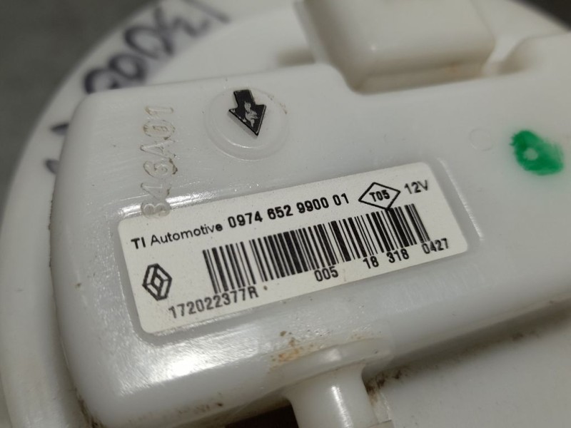 Recambio de aforador para dacia sandero basis referencia OEM IAM 172022377R  