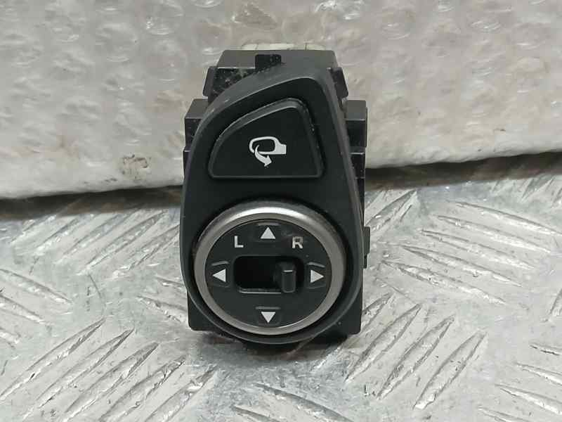 Recambio de mando retrovisor para hyundai i20 active link referencia OEM IAM 299140228  