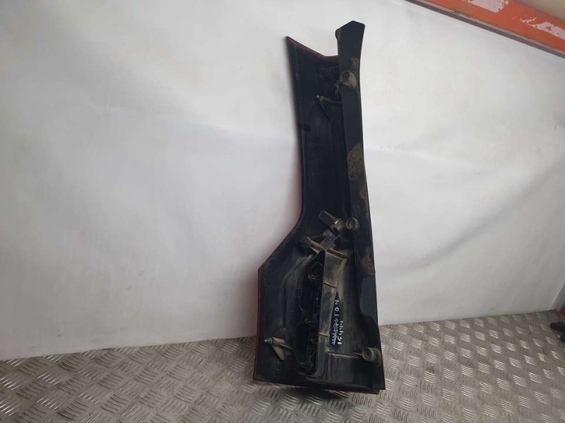 Recambio de piloto trasero derecho para citroën c4 grand picasso 2.0 hdi fap referencia OEM IAM 00946602  