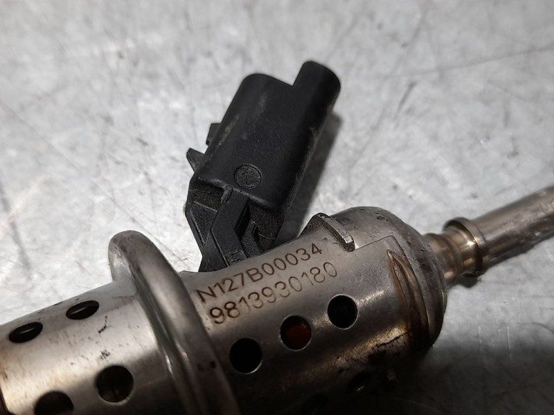 Recambio de inyector adblue para peugeot expert furgón pro standard referencia OEM IAM 9813930180 N12B00034 