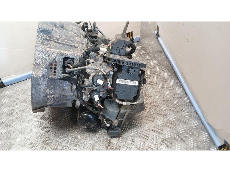 Recambio de caja cambios para citroën c4 picasso millenium referencia OEM IAM 20DR15  AUTOMATICA