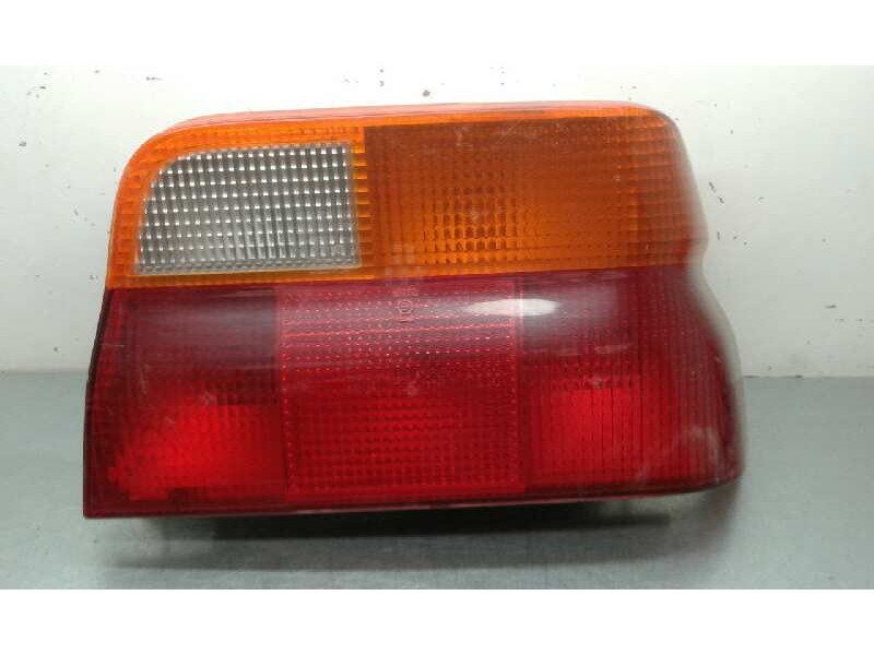 Recambio de piloto trasero derecho para ford escort berlina/turnier 1.6 cat referencia OEM IAM   