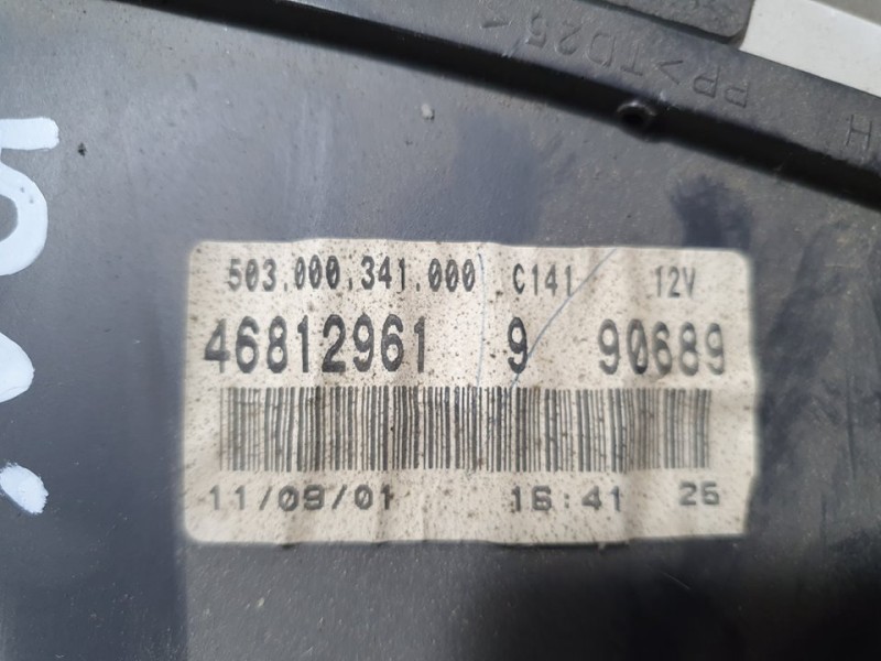 Recambio de cuadro instrumentos para fiat punto berlina (188) 1.2 8v referencia OEM IAM 46812961  