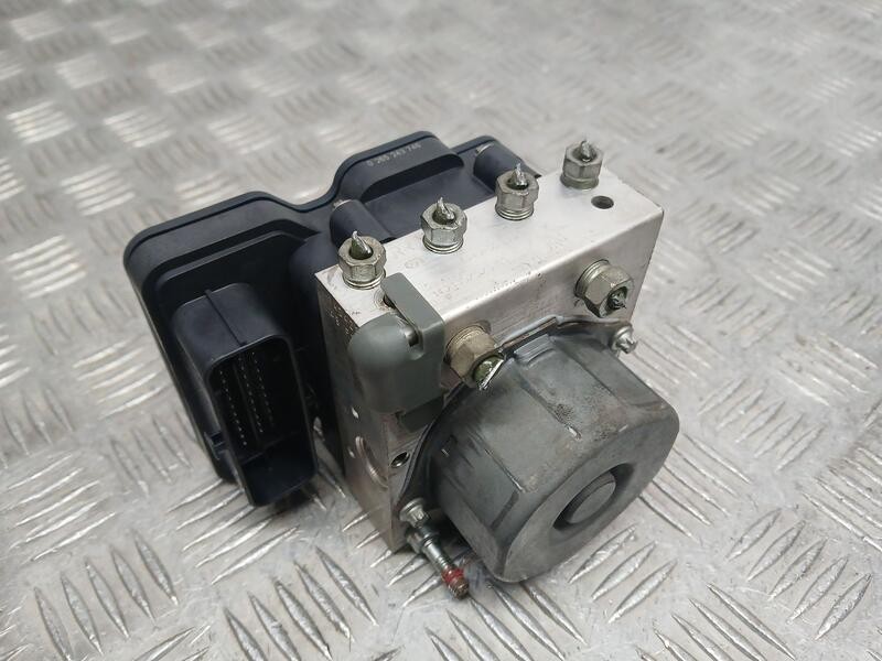 Recambio de abs para toyota auris active referencia OEM IAM 4454002500  269637