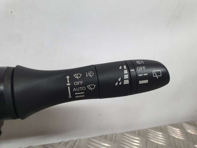 Recambio de mando luces y limpia para nissan x-trail (t32) acenta referencia OEM IAM 18228SN1  