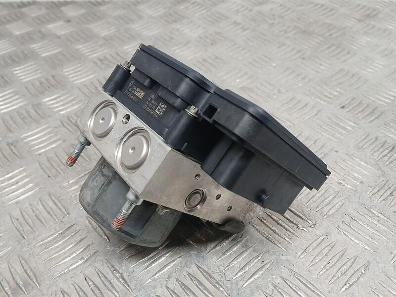 Recambio de abs para toyota auris active referencia OEM IAM 4454002500  269637