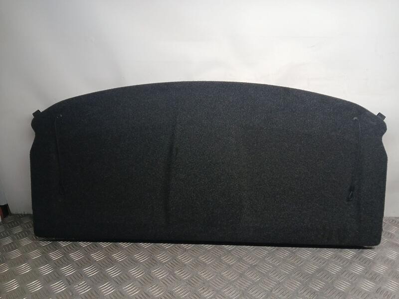 Recambio de bandeja trasera para toyota auris active referencia OEM IAM 6433002A30C0  