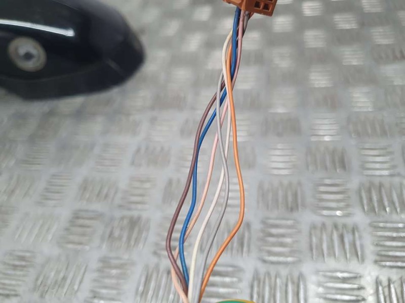 Recambio de retrovisor izquierdo para citroën c4 grand picasso 2.0 hdi fap referencia OEM IAM SIN REF  ELECTRICO 6 , 5 Y 3 CABLE