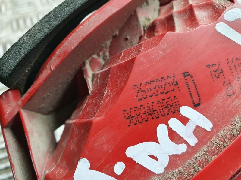 Recambio de piloto trasero derecho para peugeot 3008 access referencia OEM IAM 9683460980 26030204 INTERIOR