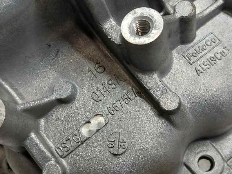 Recambio de carter para ford kuga titanium referencia OEM IAM DS7G6675EA  