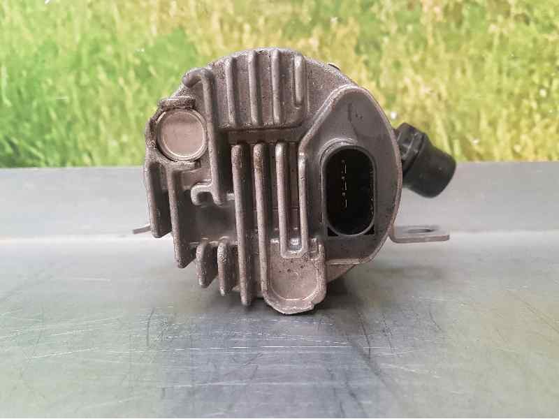 Recambio de bomba agua adicional para mercedes-benz clase c coupe (w205) c 63 amg (205.386) referencia OEM IAM A2055002800 A2C91