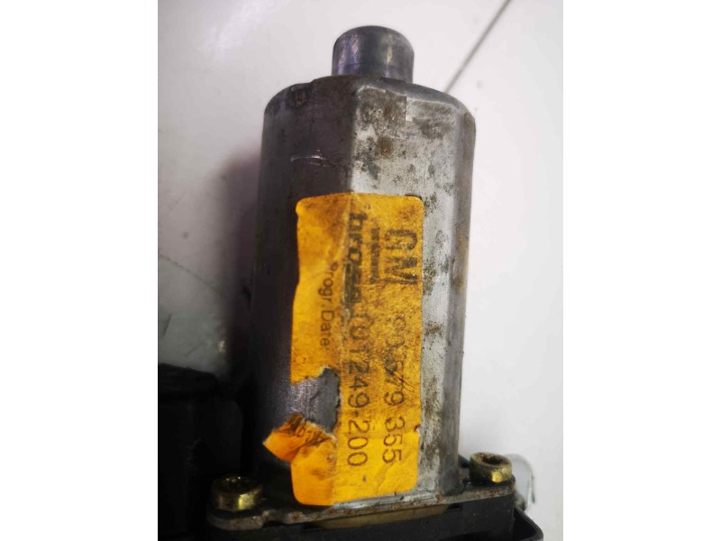 Recambio de elevalunas delantero izquierdo para opel zafira a 2.0 dti referencia OEM IAM 90579355  6 PINS