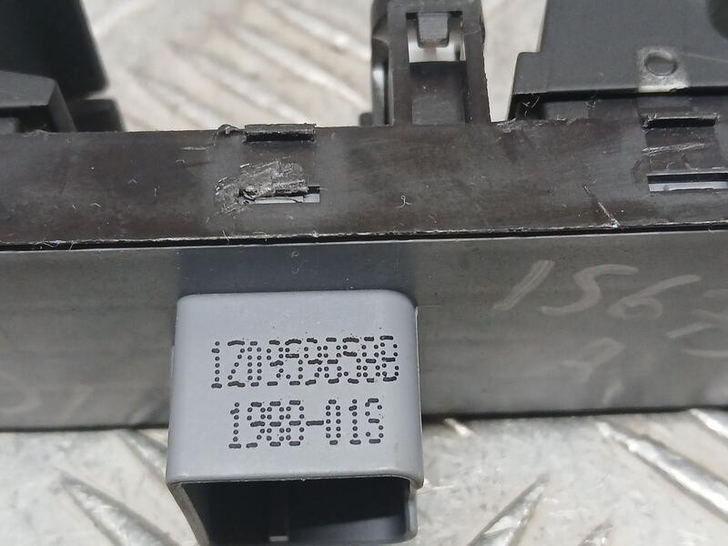 Recambio de mando elevalunas delantero izquierdo para skoda octavia berlina (1z3) elegance referencia OEM IAM 1Z0959858B  