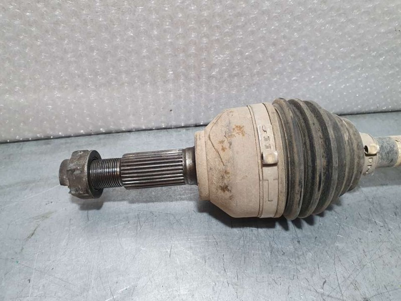 Recambio de transmision delantera izquierda para nissan qashqai (j10) acenta referencia OEM IAM 39101JD52B  