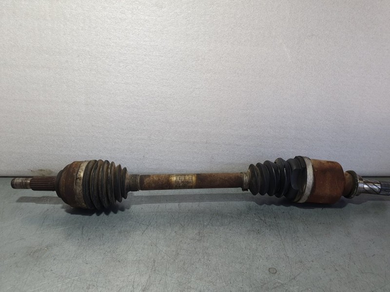 Recambio de transmision delantera izquierda para renault modus confort dynamique referencia OEM IAM 8200261840  