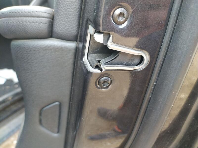 Recambio de cerradura puerta delantera derecha para bmw x5 (f15) xdrive 40d referencia OEM IAM 51217281934  