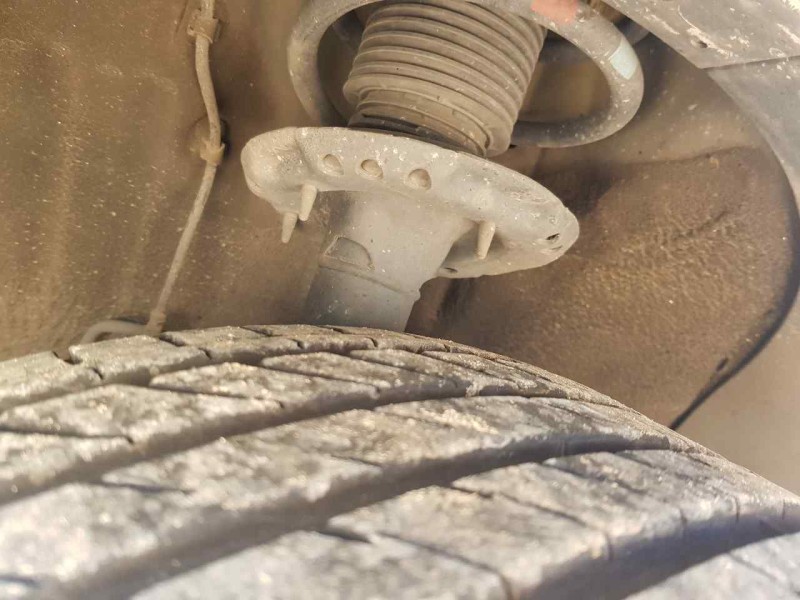 Recambio de amortiguador delantero derecho para kia picanto (ja) gt line referencia OEM IAM   