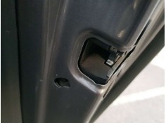 CERRADURA PUERTA TRASERA DERECHA 825020002R 