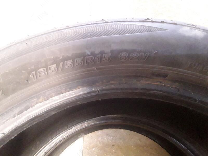 Recambio de neumatico pareja para neumaticos reutilizados - referencia OEM IAM 185551582V BRIDGESTONE 185/55/15/82V