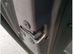 CERRADURA PUERTA TRASERA IZQUIERDA 825030002R 