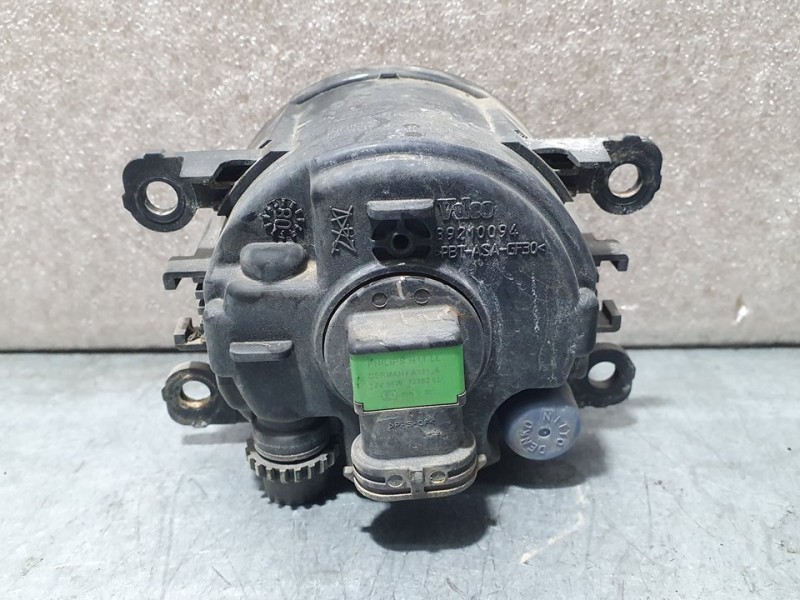Recambio de faro antiniebla izquierdo para ford focus lim. (cb4) trend referencia OEM IAM 2N1115201AB 89204003 VALEO
