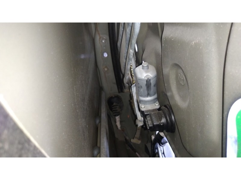 Recambio de elevalunas trasero izquierdo para toyota auris active referencia OEM IAM 6984002210  ELECTRICO