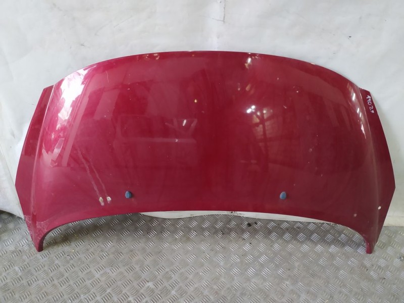 Recambio de capot para peugeot 207 confort referencia OEM IAM 7901N2  