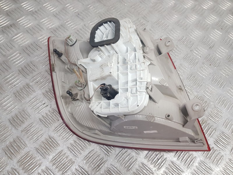 Recambio de piloto trasero derecho para skoda rapid (nh3, nk3, nk6) 1.2 tsi referencia OEM IAM 5JH945112  