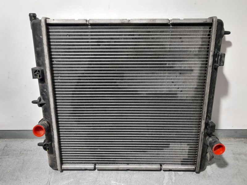 Recambio de radiador agua para peugeot 207 confort referencia OEM IAM 884260000  DENSO