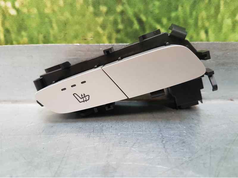 Recambio de interruptor para mercedes-benz clase c coupe (w205) c 63 amg (205.386) referencia OEM IAM A2139057302  DELANTERO IZQ