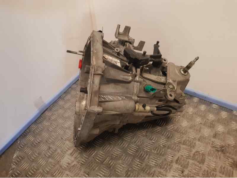 Recambio de caja cambios para nissan pulsar (c13) acenta referencia OEM IAM TL4138 B040506 6VELOCIDADES