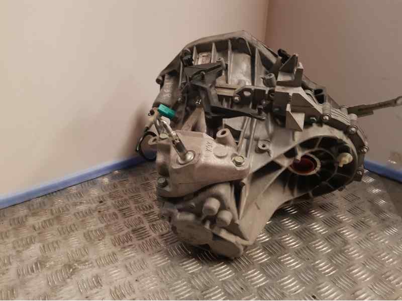 Recambio de caja cambios para nissan pulsar (c13) acenta referencia OEM IAM TL4138 B040506 6VELOCIDADES