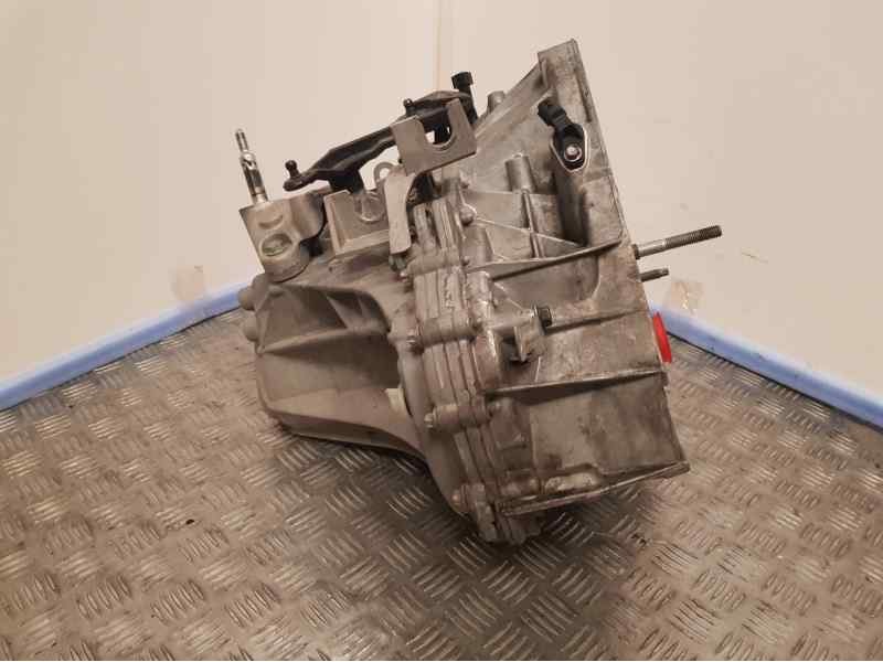 Recambio de caja cambios para nissan pulsar (c13) acenta referencia OEM IAM TL4138 B040506 6VELOCIDADES