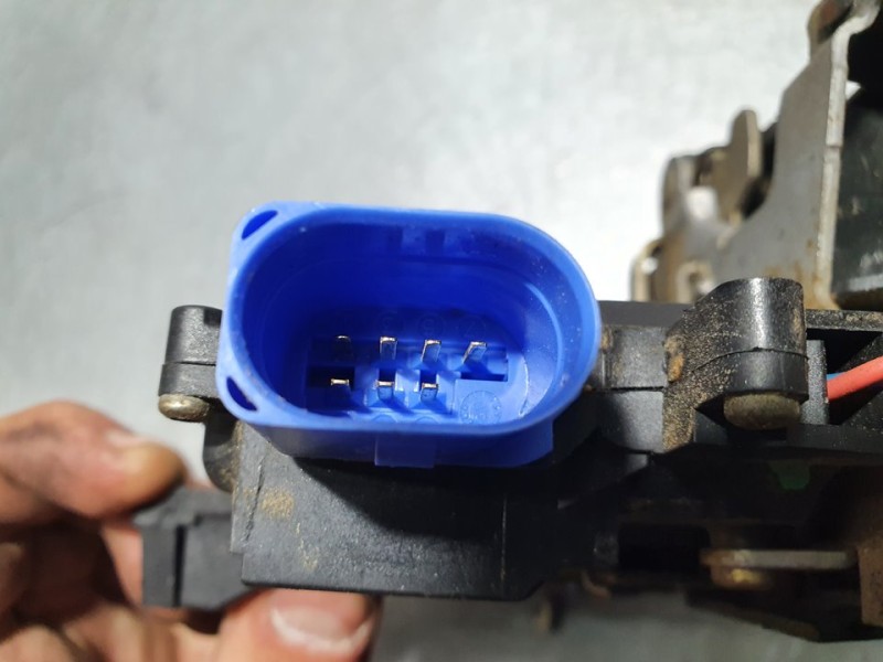 Recambio de cerradura puerta trasera izquierda para porsche cayenne (typ 9pa) s referencia OEM IAM 7L0839015 991609101 7 PINES