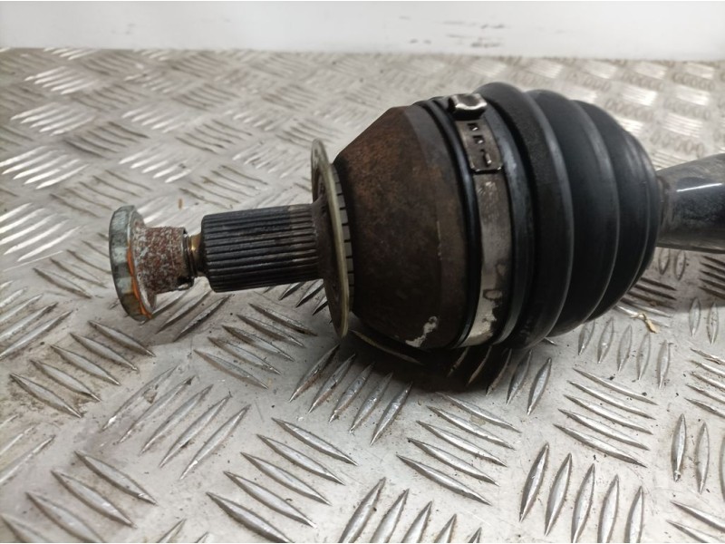 Recambio de transmision delantera derecha para audi a1 (8x) ambition referencia OEM IAM 6R0407762K  