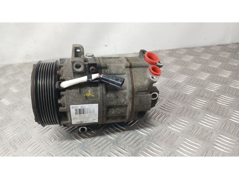 Recambio de compresor aire acondicionado para opel vivaro a furgoneta (x83) 2.0 cdti (f7) referencia OEM IAM 8200454172E VALEO Z