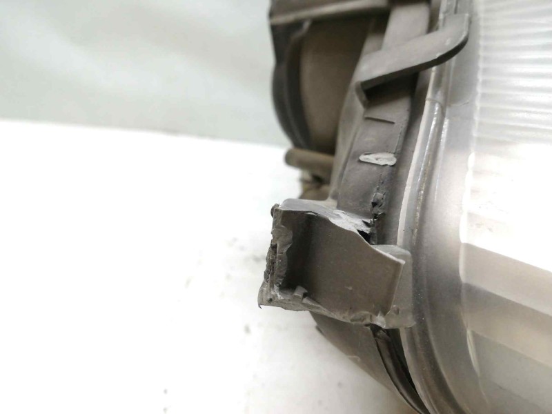 Recambio de faro izquierdo para mercedes-benz vaneo (w414) furgoneta compacta referencia OEM IAM   PATAS ROTAS