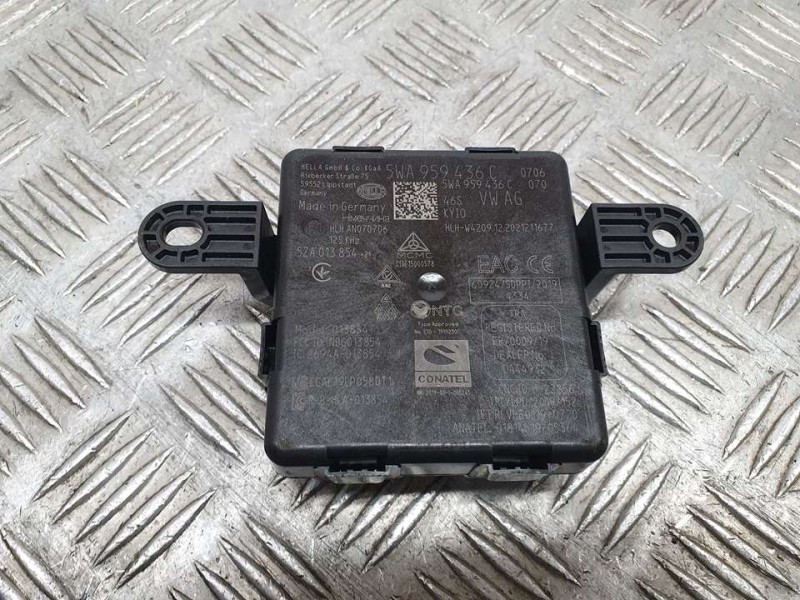 Recambio de modulo electronico para audi a3 sedan (8ys) 35 tdi s line referencia OEM IAM 5WA959436C HELLA 