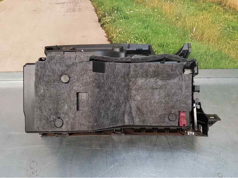 Recambio de guantera para mercedes-benz clase c coupe (w205) c 63 amg (205.386) referencia OEM IAM   