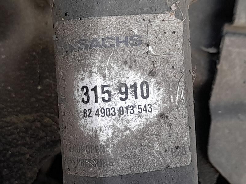 Recambio de amortiguador delantero derecho para seat leon st (5f8) 1.4 tsi referencia OEM IAM 824903013543  