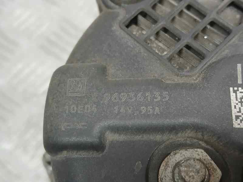 Recambio de alternador para chevrolet aveo lt referencia OEM IAM 96936135  DAC