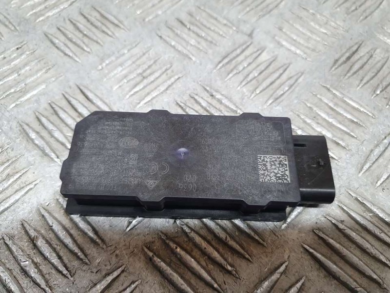 Recambio de modulo electronico para audi a3 sedan (8ys) 35 tdi s line referencia OEM IAM 5WA962133B  